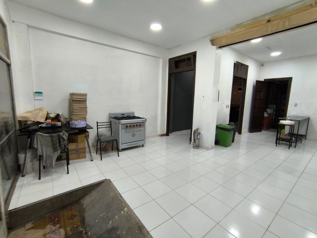 LOCAL COMERCIAL 300M2 - APTO GASTRONOMIA - B° PUEYRREDON - ZONA C4