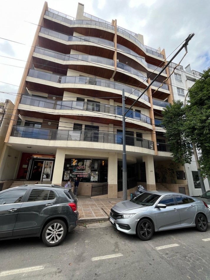 DEPARTAMENTO EXCLUSIVO B° COFICO - 2 DORMITORIOS - 2 BAÑOS - COCHERA - APTO CREDITO