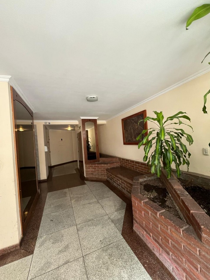 DEPARTAMENTO EDIFICIO ANSENUZA 4 - 3 DORMITORIOS - 2 BAÑOS - TERRAZA CON ASADOR - APTO CREDITO