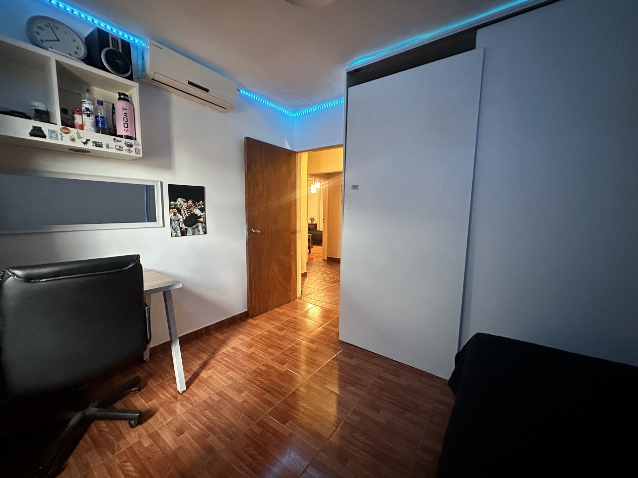 Casa en venta en Alto Alberdi - 3 dormitorios, patio con pileta y cochera doble