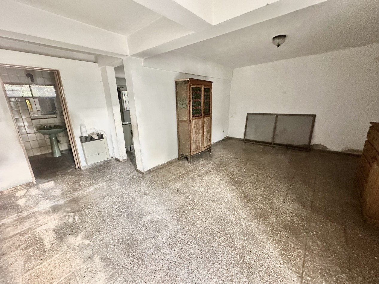 Casa a reciclar con gran potencial de renta en Barrio Matienzo - Diaz de la Fuente 3200