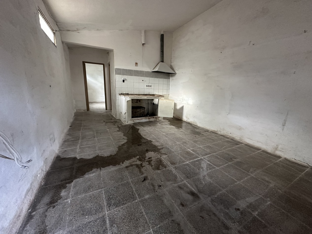 Casa a reciclar con gran potencial de renta en Barrio Matienzo - Diaz de la Fuente 3200