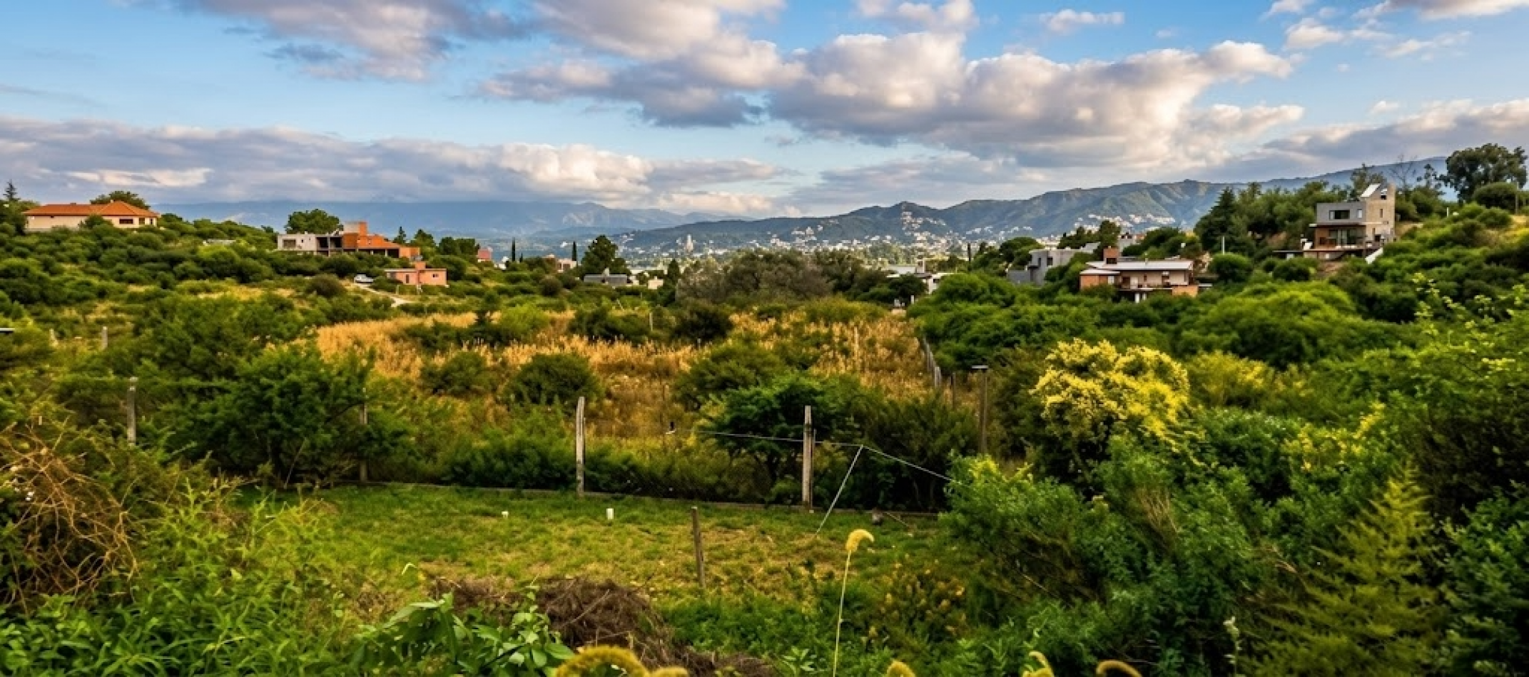 Lote en venta en Villa del Lago - Villa Carlos Paz - 700 m² con vista