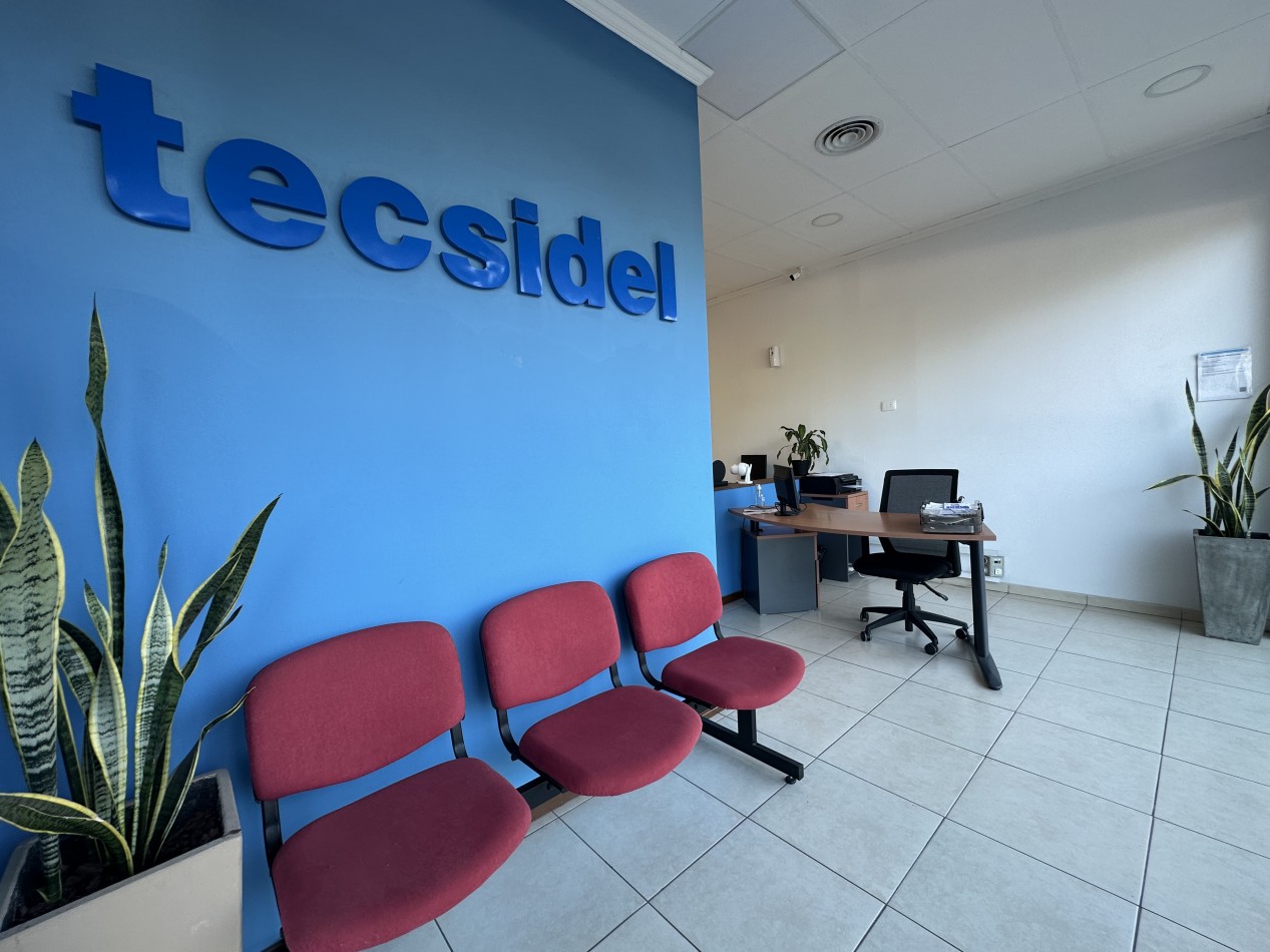 Local comercial en venta en Las Rosas Plaza - 120 m² con cochera - Escobar Cerro de las Rosas