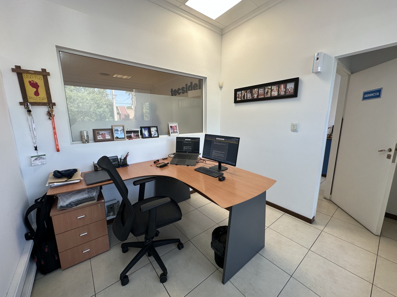 Local comercial en venta en Las Rosas Plaza - 120 m² con cochera - Escobar Cerro de las Rosas