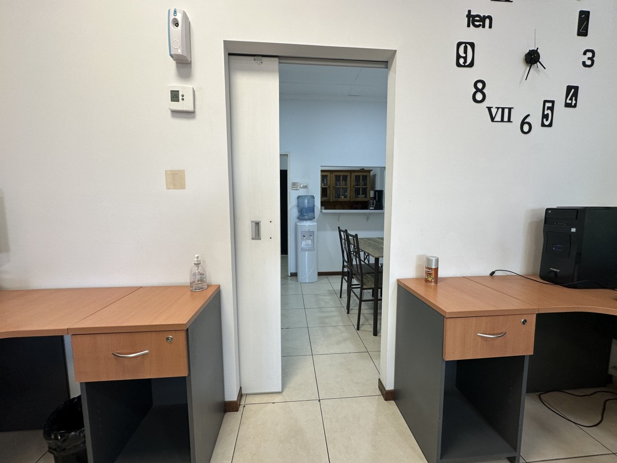 Local comercial en venta en Las Rosas Plaza - 120 m² con cochera - Escobar Cerro de las Rosas