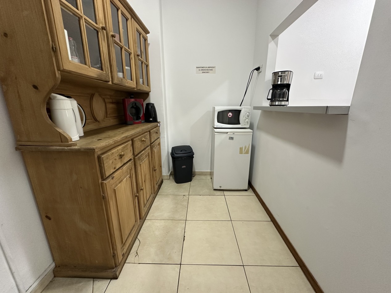 Local comercial en venta en Las Rosas Plaza - 120 m² con cochera - Escobar Cerro de las Rosas