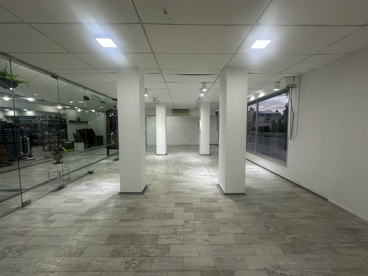 Local comercial en alquiler en galeria - 62 m² - Matienzo