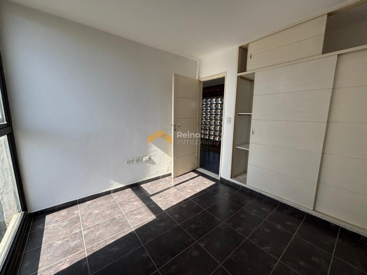 ESPECTACULAR DUPLEX BARRIO CERRADO LA CATALINA - 3 DORMITORIOS - 2 BAÑOS - APTO CREDITO